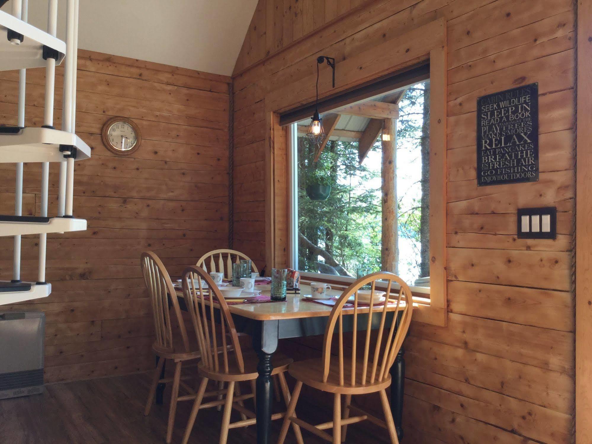 Renfro'S Lakeside Retreat Primrose Ngoại thất bức ảnh